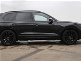 Volkswagen Touareg Image 4