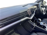 Volkswagen Touareg Image 2