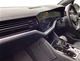 Volkswagen Touareg Image 2