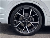 Volkswagen Touareg Image 5