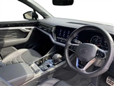 Volkswagen Touareg Image 6