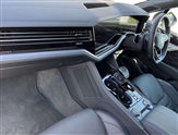 Volkswagen Touareg Image 2