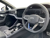 Volkswagen Touareg Image 6
