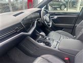 Volkswagen Touareg Image 2