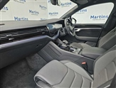Volkswagen Touareg Image 2