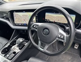 Volkswagen Touareg Image 6