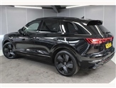 Volkswagen Touareg Image 4
