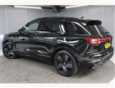 Volkswagen Touareg Image 4
