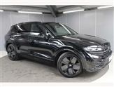 Volkswagen Touareg Image 5