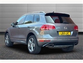 Volkswagen Touareg Image 5
