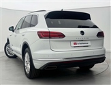 Volkswagen Touareg Image 2