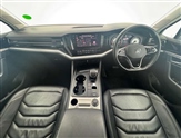 Volkswagen Touareg Image 6
