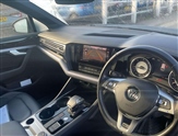 Volkswagen Touareg Image 5