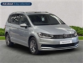 Volkswagen Touran Image 1