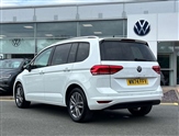 Volkswagen Touran Image 3