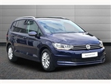 Volkswagen Touran Image 1
