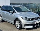 Volkswagen Touran Image 1