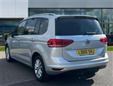 Volkswagen Touran Image 3