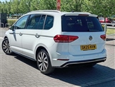Volkswagen Touran Image 3