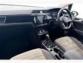Volkswagen Touran Image 2