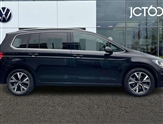 Volkswagen Touran Image 4