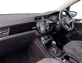 Volkswagen Touran Image 2