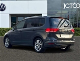 Volkswagen Touran Image 3