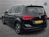 Volkswagen Touran Image 3