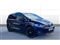 Volkswagen Touran Image 1