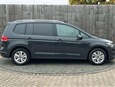 Volkswagen Touran Image 5