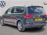 Volkswagen Touran Image 4