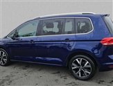 Volkswagen Touran Image 2