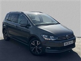 Volkswagen Touran Image 1