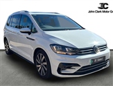 Volkswagen Touran Image 1