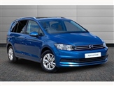 Volkswagen Touran Image 1