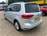 Volkswagen Touran Image 4
