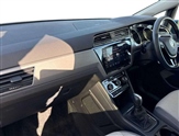 Volkswagen Touran Image 2