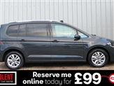 Volkswagen Touran Image 2