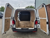 Volkswagen Transporter Image 2