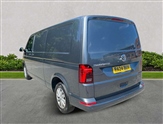 Volkswagen Transporter Image 2