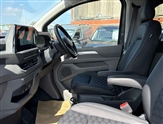 Volkswagen Transporter Image 2