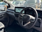 Volkswagen Transporter Image 6