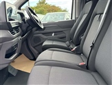 Volkswagen Transporter Image 2