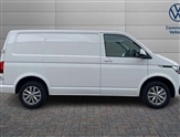 Volkswagen Transporter Image 4