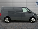 Volkswagen Transporter Image 4
