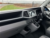 Volkswagen Transporter Image 2