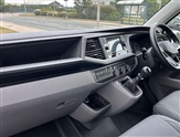 Volkswagen Transporter Image 3