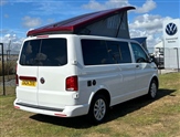 Volkswagen Transporter Image 4