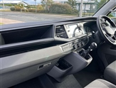 Volkswagen Transporter Image 2