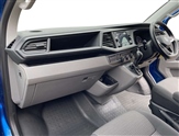 Volkswagen Transporter Image 2